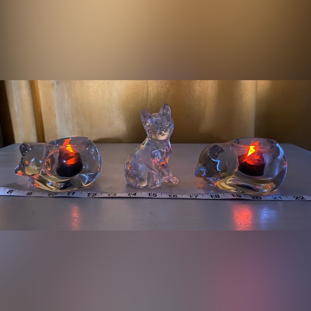 PERFECT Iridescent Glass Cat And 2 Glass Candle Holders Mo Chips Cracks or Flaws - Picture 1 of 10